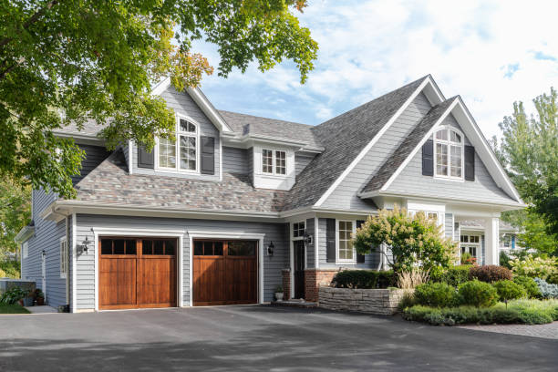 Best Roof Installation  in Riverside, IA